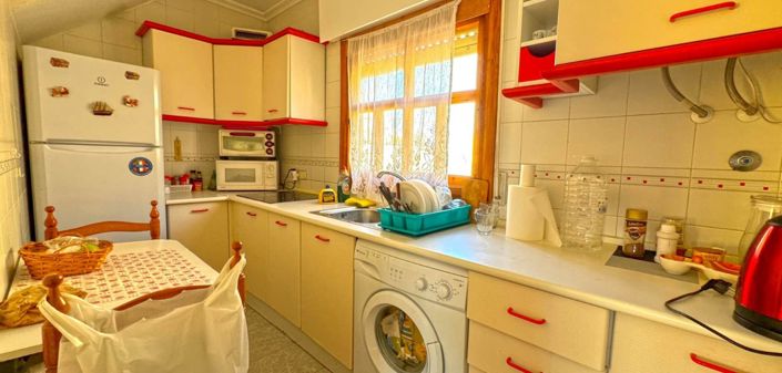 Image No.8-2 Bed Apartment for sale