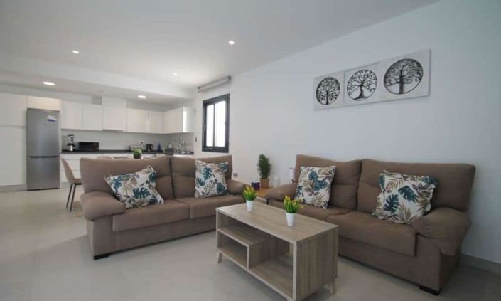 Image No.10-3 Bed Villa for sale