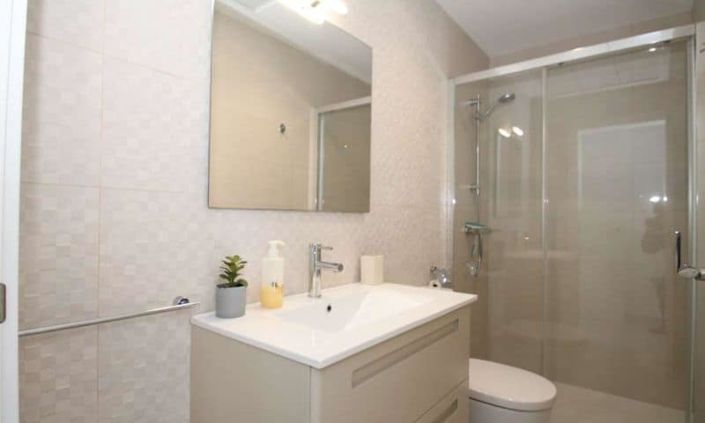 Image No.14-3 Bed Villa for sale