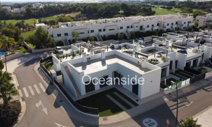 Image No.2-3 Bed Villa for sale