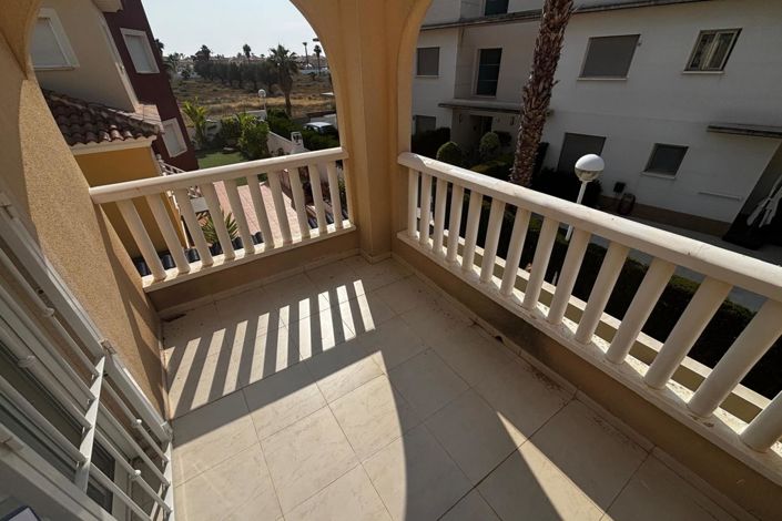 Image No.10-2 Bed Property for sale