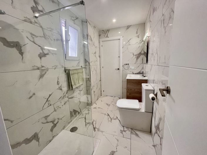 Image No.47-1 Bed Apartment for sale