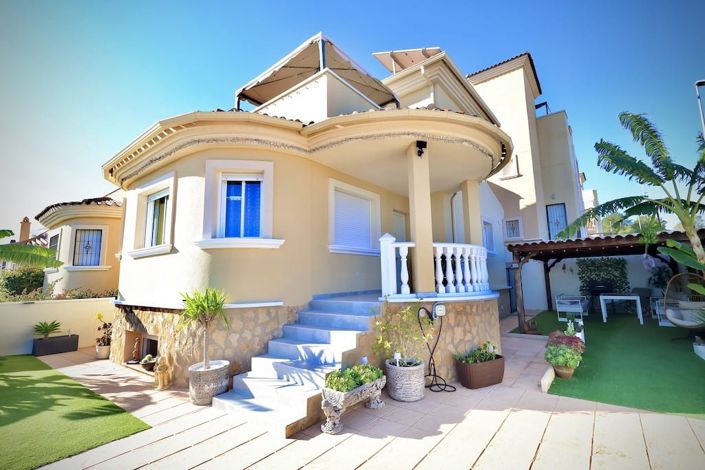 Image No.51-4 Bed Townhouse for sale