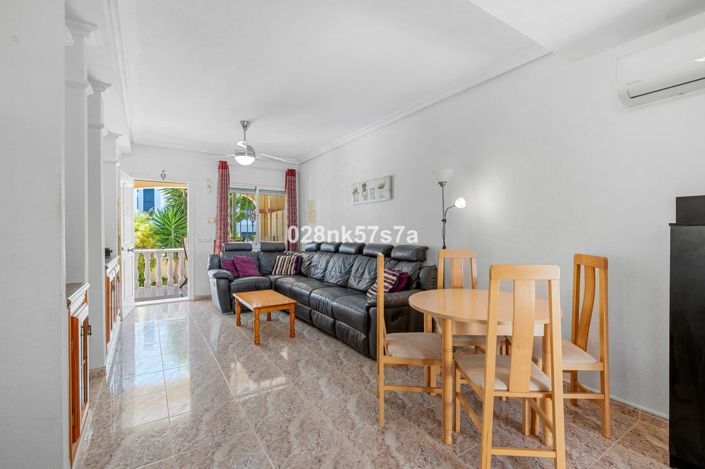 Image No.20-3 Bed Townhouse for sale