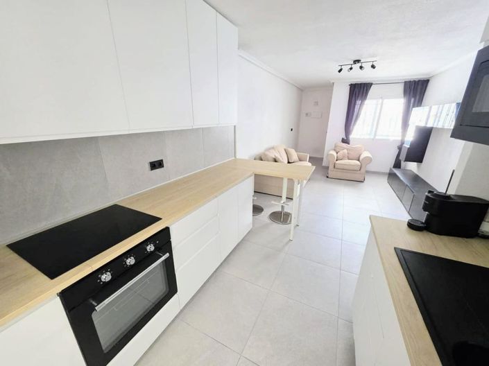 Image No.14-2 Bed Apartment for sale