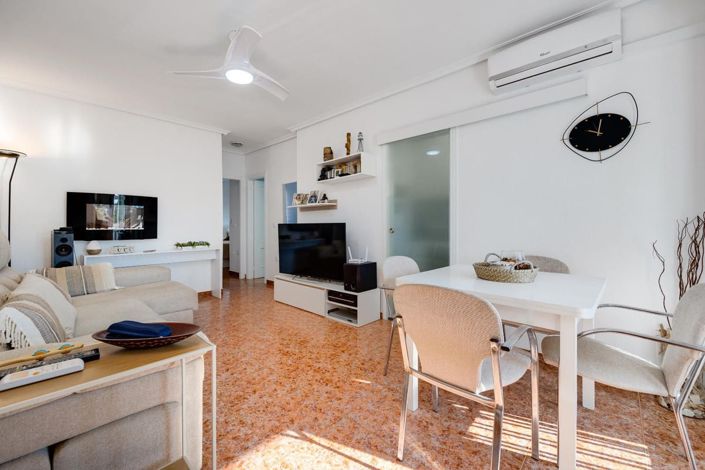 Image No.56-2 Bed Apartment for sale