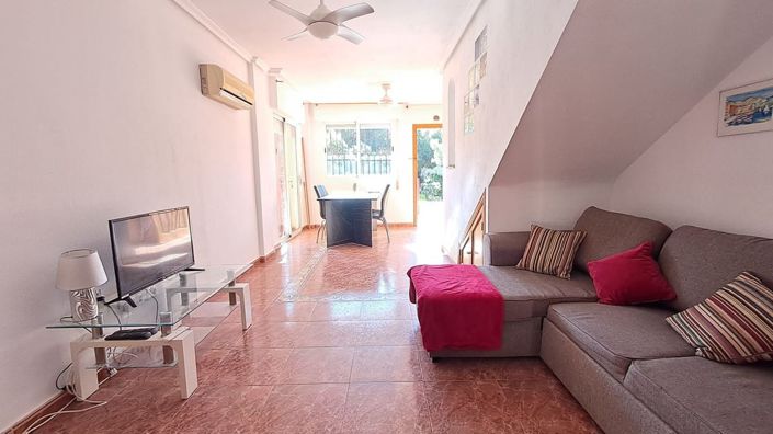 Image No.16-3 Bed Townhouse for sale