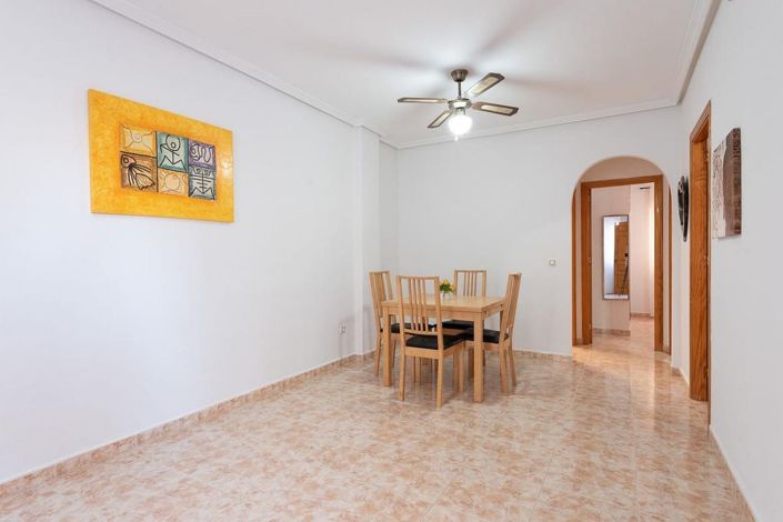 Image No.3-Appartement de 2 chambres à vendre à La Zenia
