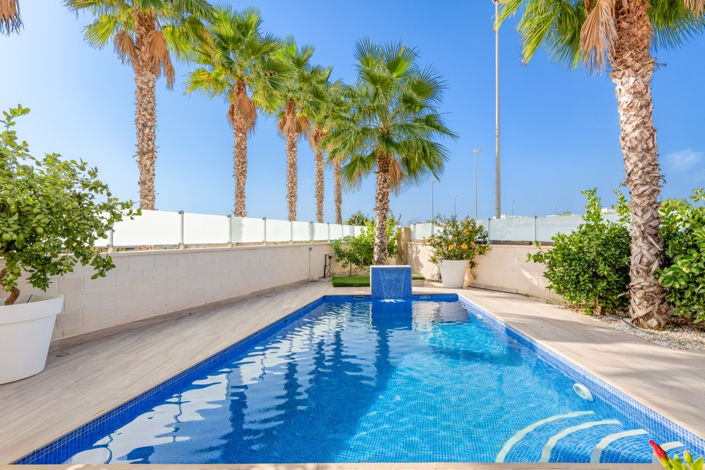 Image No.33-Villa de 5 chambres à vendre à Cabo Roig
