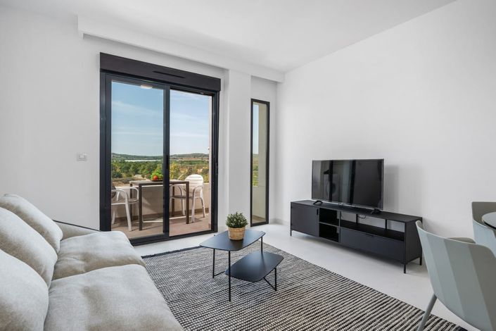 Image No.4-2 Bed Apartment for sale