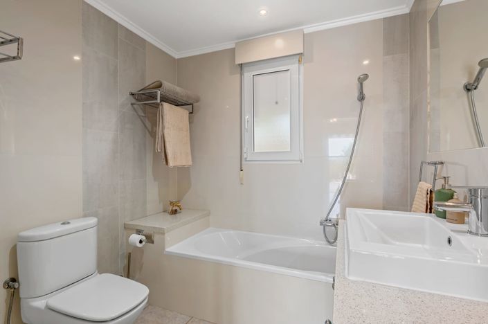 Image No.30-4 Bed Finca for sale