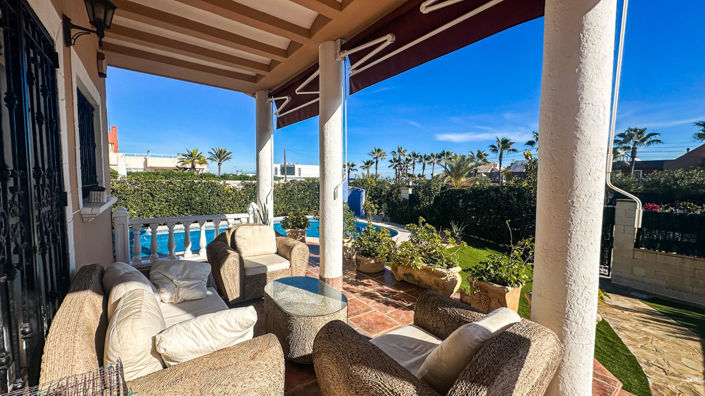 Image No.44-6 Bed Villa for sale