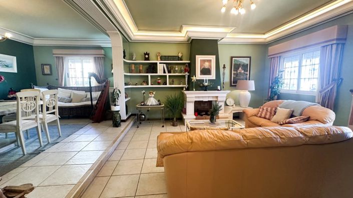 Image No.47-6 Bed Villa for sale