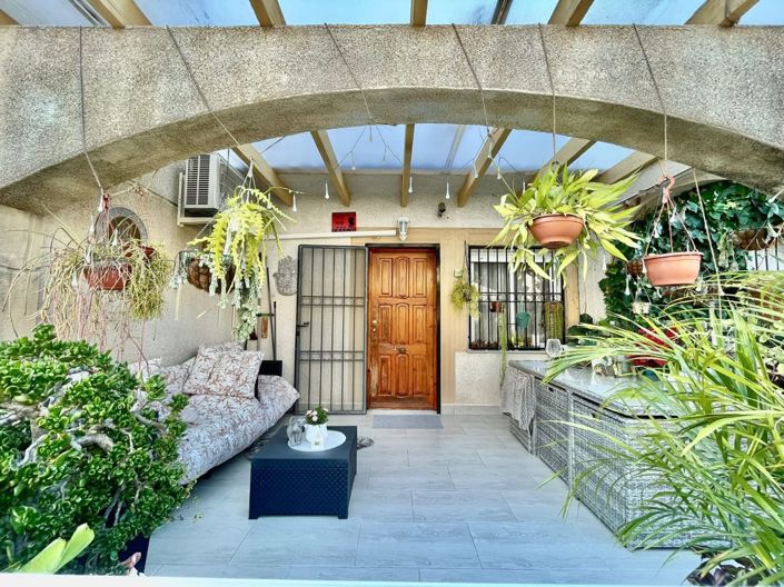 Image No.24-3 Bed Townhouse for sale