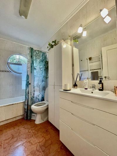 Image No.40-3 Bed Townhouse for sale