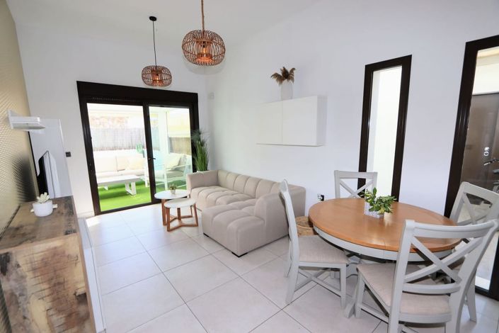 Image No.39-3 Bed Villa for sale