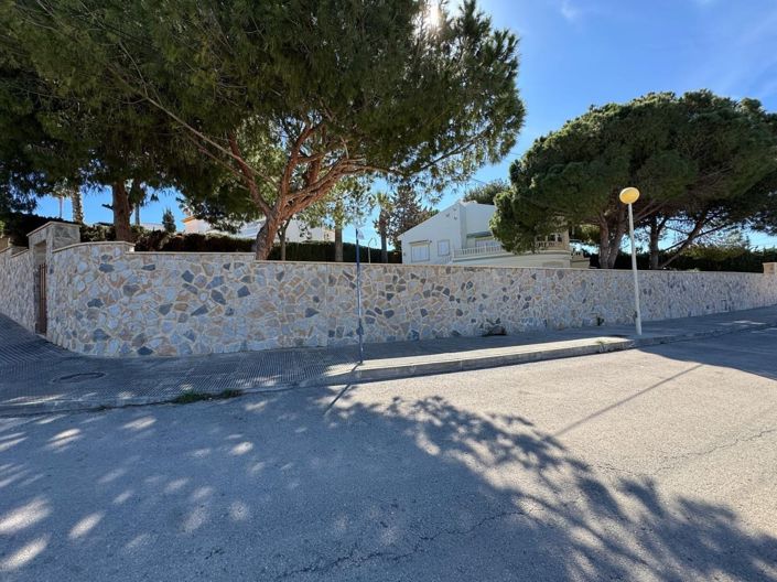 Image No.31-3 Bed Villa for sale