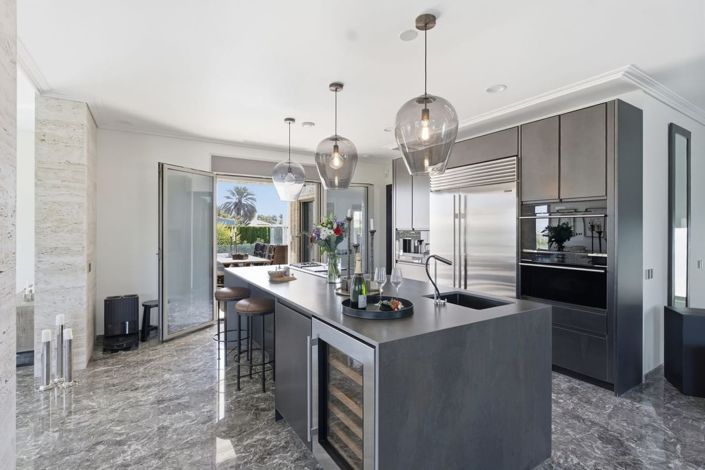 Image No.25-6 Bed Villa for sale