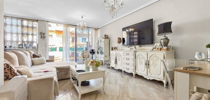 Image No.11-2 Bed Townhouse for sale