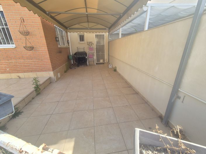 Image No.15-2 Bed House for sale