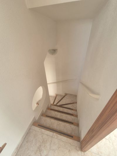 Image No.21-2 Bed House for sale