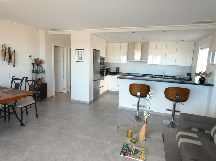 Image No.15-3 Bed Apartment for sale
