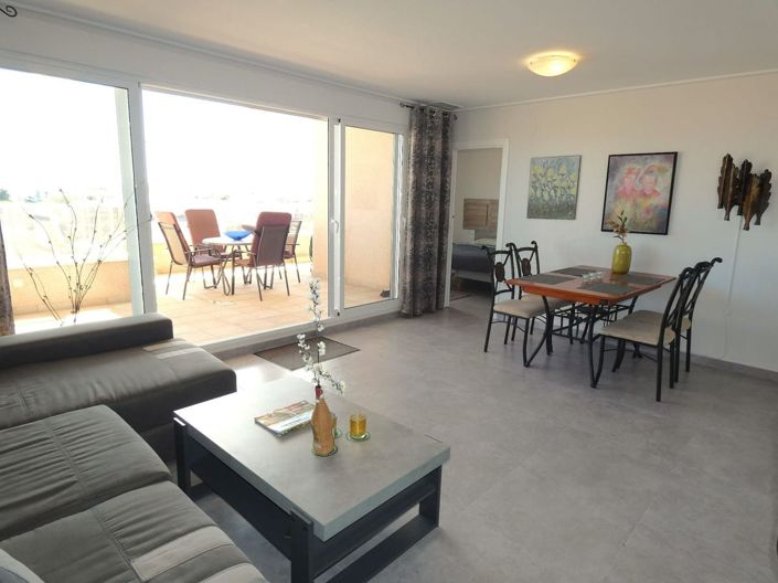 Image No.23-3 Bed Apartment for sale