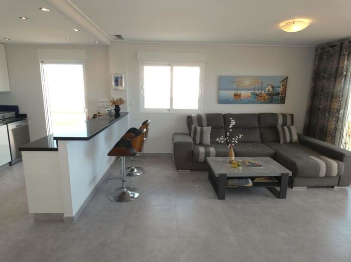 Image No.49-3 Bed Apartment for sale