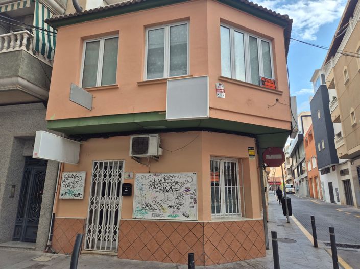 Image No.2-Commercial de 2 chambres à vendre à Alicante