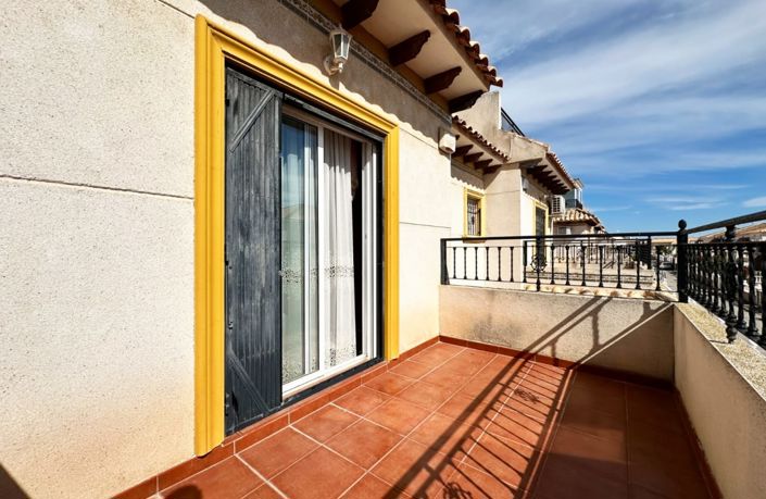 Image No.15-2 Bed House for sale