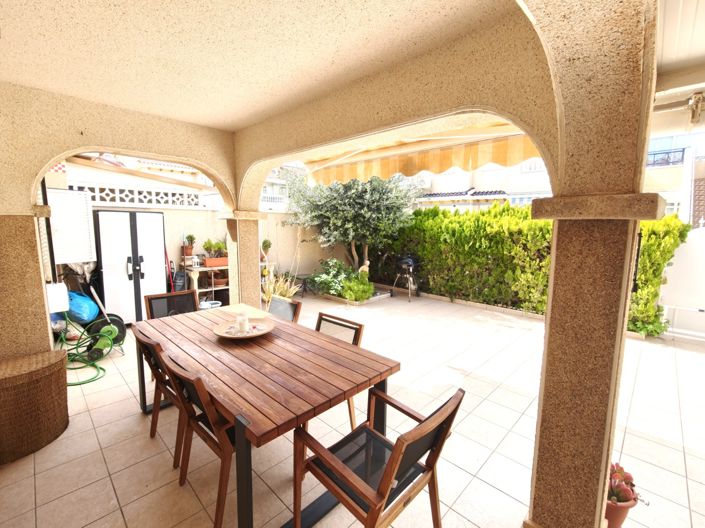 Image No.3-Appartement de 2 chambres à vendre à Playa Flamenca