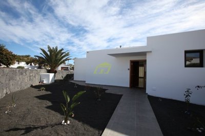 Newly built villa with high quality finishings