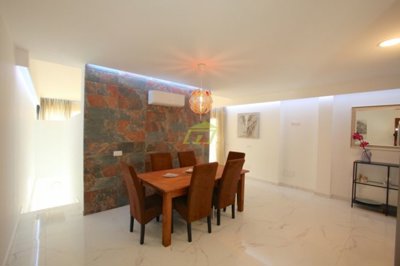 Newly built villa with high quality finishings