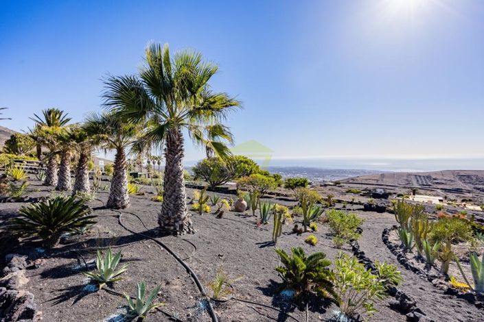 Image No.28-6 Bed Villa for sale