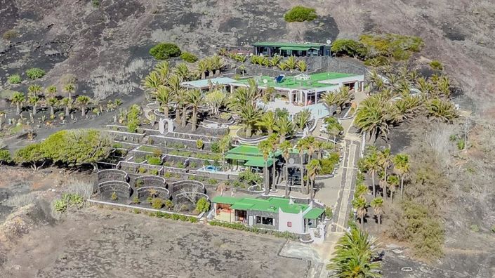 Image No.5-6 Bed Villa for sale