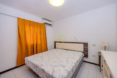 Spacious 2 bedroom detached villa in Puerto Del Carmen
