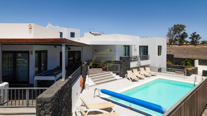 Image No.18-5 Bed Villa for sale
