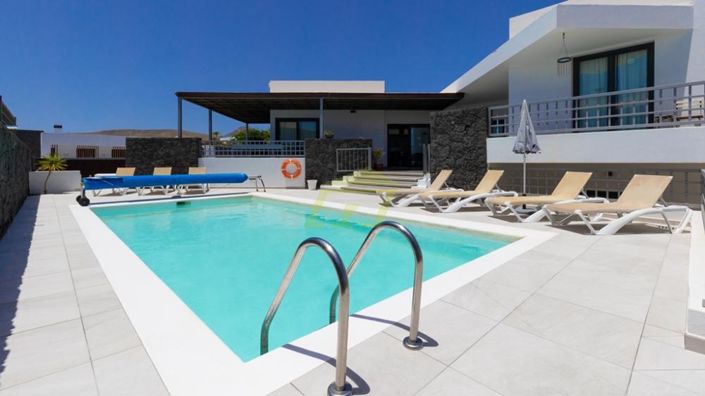 Image No.27-5 Bed Villa for sale
