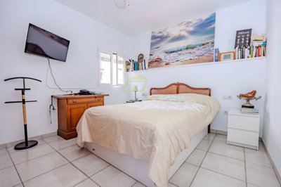 2 bedroom apartment in Puerto Del Carmen centre