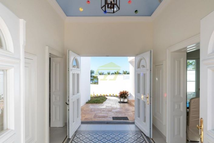 Image No.6-4 Bed Villa for sale