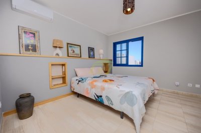 Fantastic 2 bedroom duplex with south facing terrace in Playa Blanca