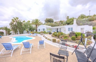 Villa with private pool and scenic views in Nazaret