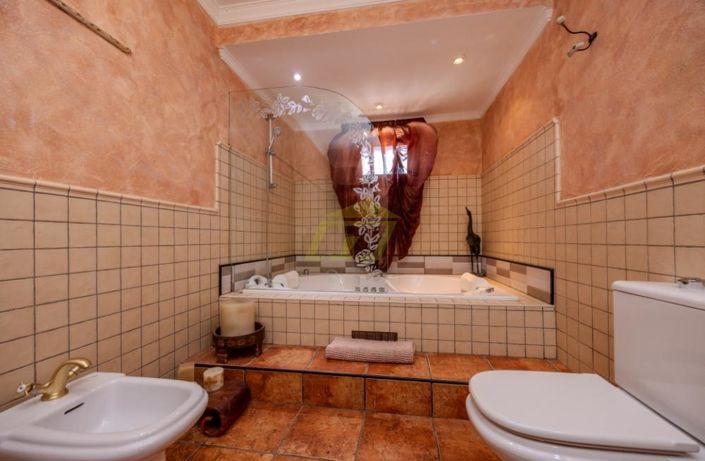 Image No.22-4 Bed Villa for sale