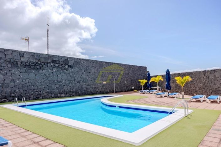 Image No.1-Villa de 3 chambres à vendre à Playa Blanca
