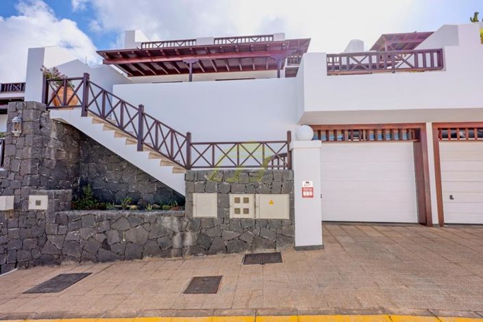 Image No.20-3 Bed Villa for sale