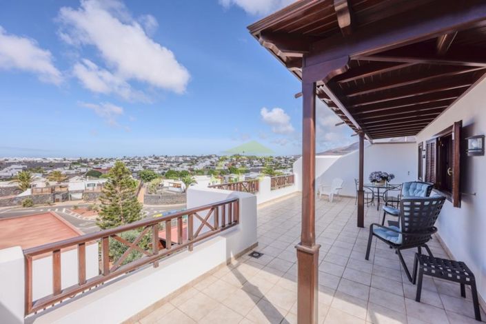 Image No.3-3 Bed Villa for sale