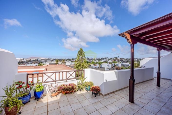 Image No.5-3 Bed Villa for sale