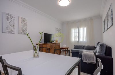 Detached house with private garden and garage in Tahiche