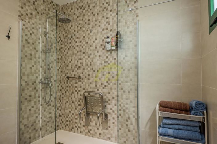 Image No.9-2 Bed Villa for sale