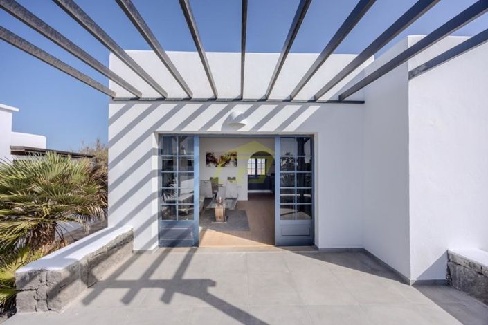 Image No.1-Bungalow de 2 chambres à vendre à Playa Blanca